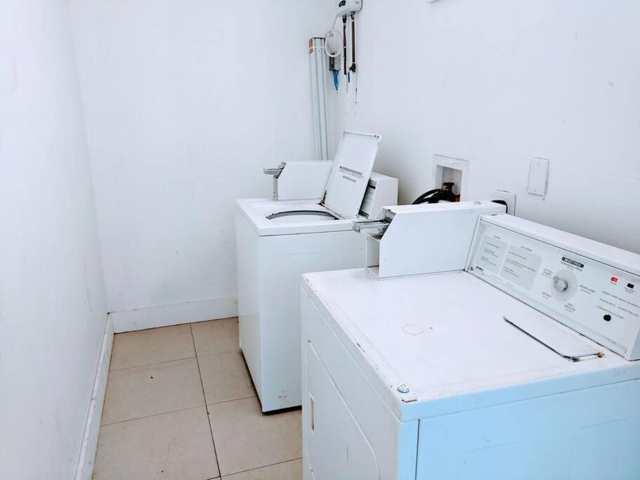 A1 - Endless Summer Vacation Rentals - Affordable Luxury Near Downtown Форт-Лодердейл Екстер'єр фото